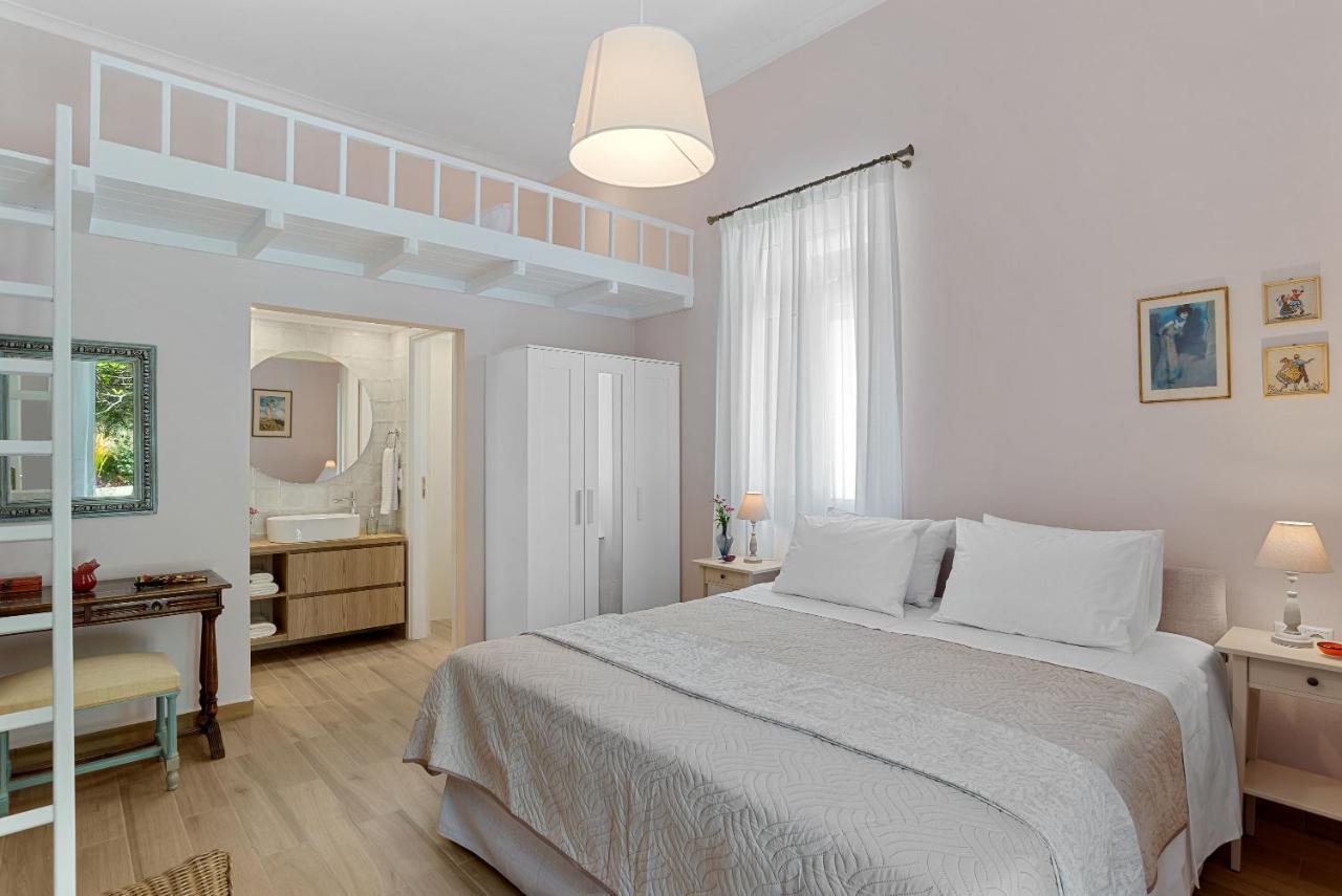 Villa Remedio Neon Khorion  المظهر الخارجي الصورة